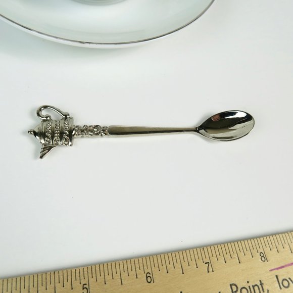 Bella Lux K Monogram Teacup, Saucer, & Spoon Holiday Collection White Silver - Picture 4 of 7